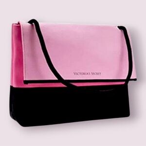 Victoria’s Secret pink/blk insulated zip bag